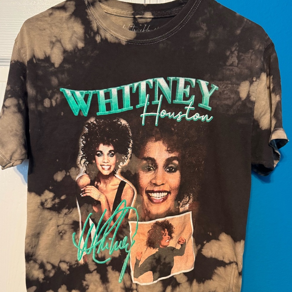 Whitney Houston Vintage Style Tie Dye Graphic Tee 90s Music T-Shirt Adult Small
